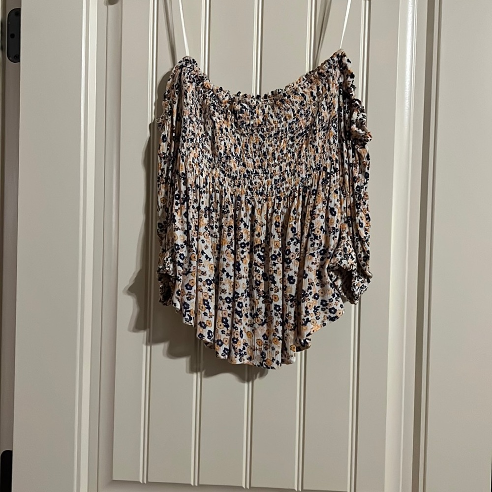 True Craft off the shoulders 3/4 sleeve top